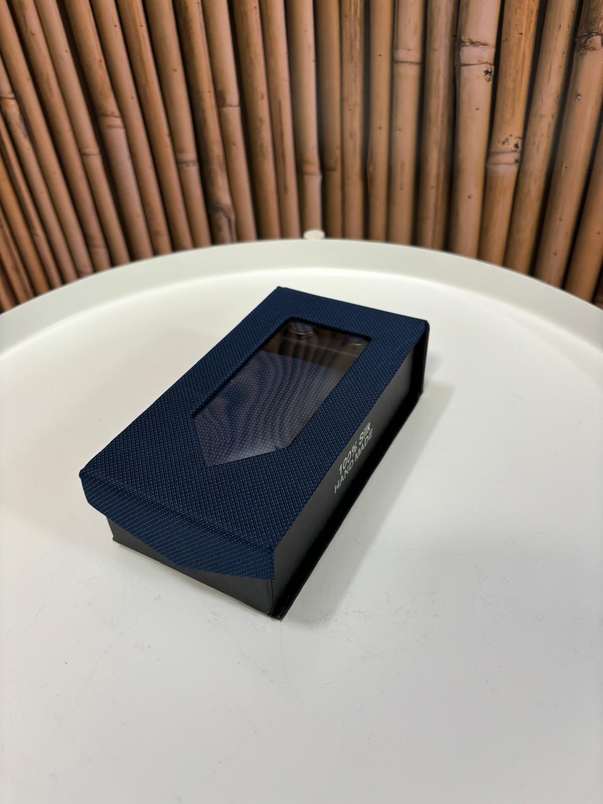 Cravatta con gemelli e pochette da taschino | Blu quadrettini