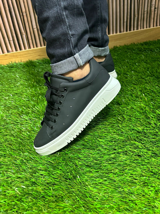 Scarpa ecopelle Nera