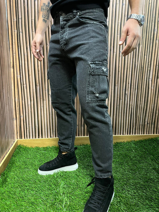 Jeans cargo con tasconi
