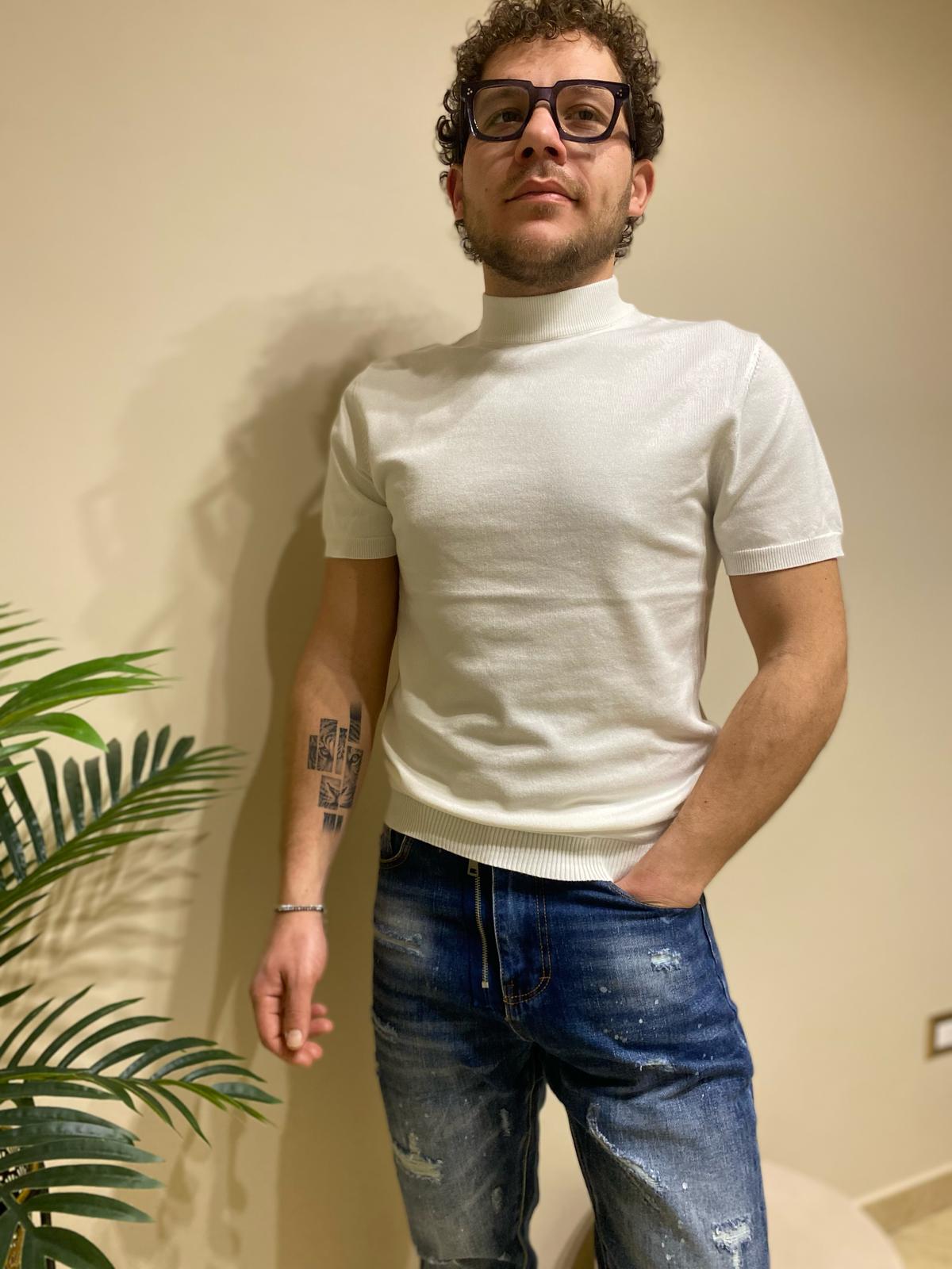 Maglia manica corta lupetto in lana rasata